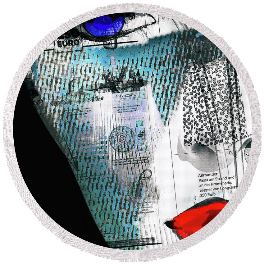 Woman Round Beach Towel featuring the digital art The deep blue eye by Gabi Hampe