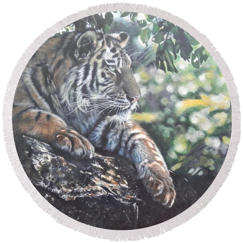 Tiger Round Beach Towel featuring the painting Shady Tiger by John Neeve