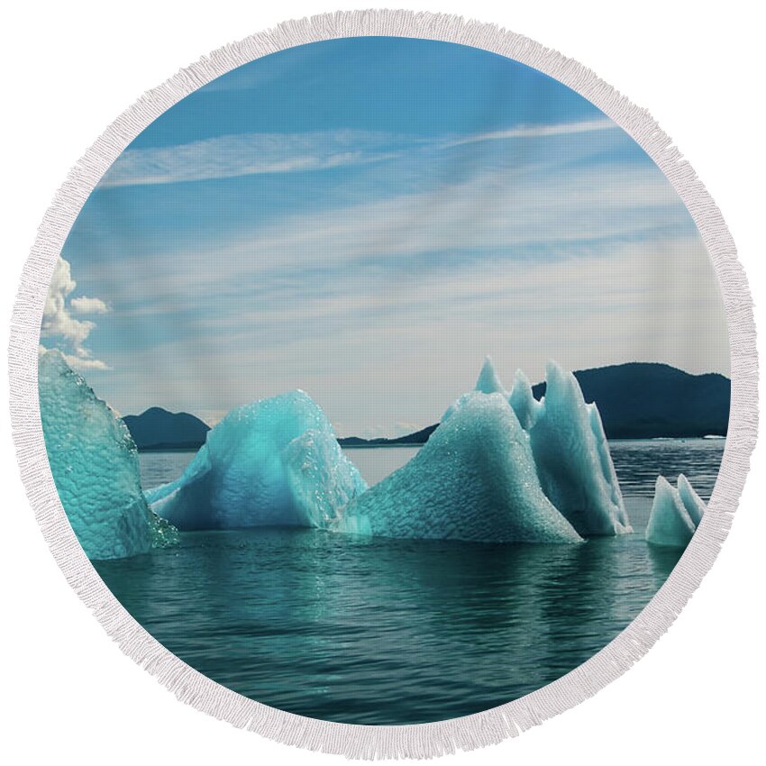 Tracy Arm Round Beach Towel featuring the photograph Tracy Arm Berg by David Kirby