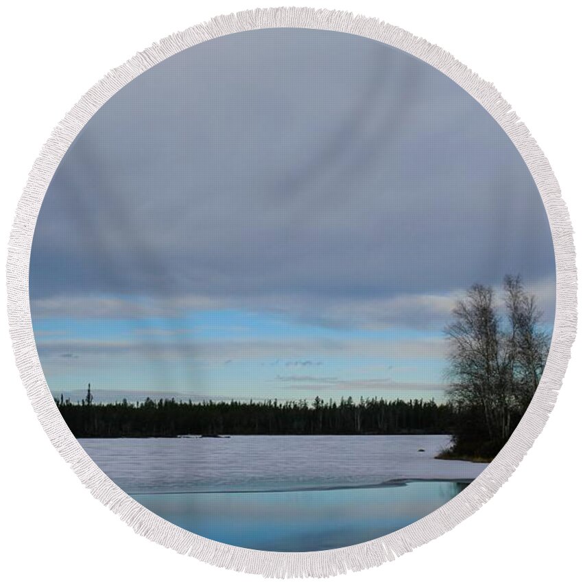 Arctic Round Beach Towel featuring the photograph Tranquil Arctic River by Suzanne Lorenz