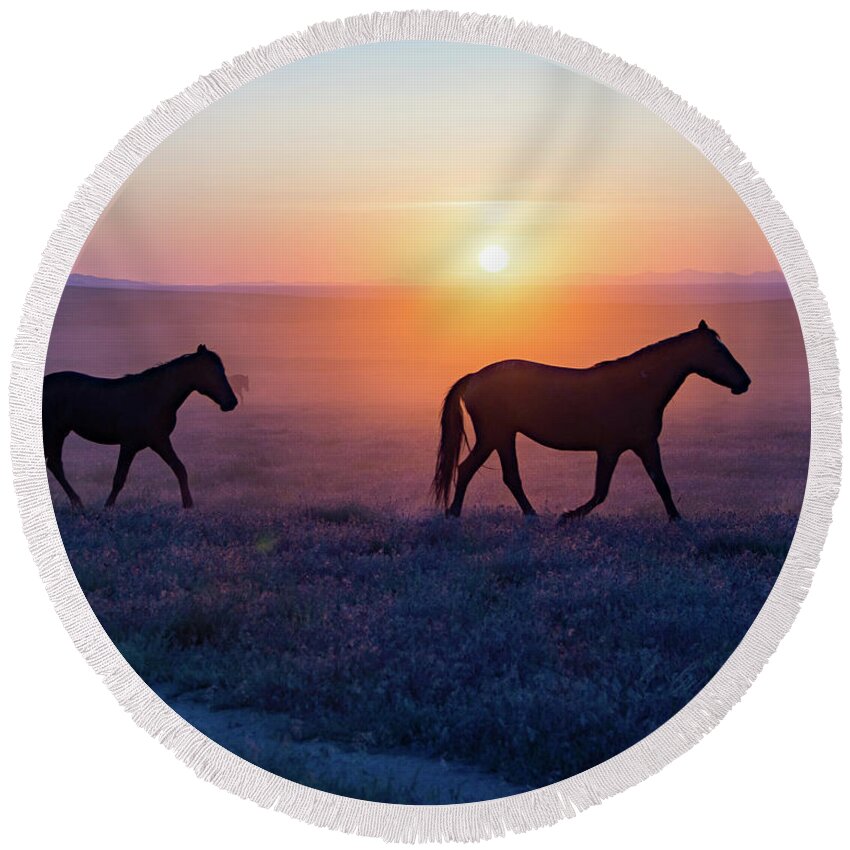 Wildhorse Mustang Horse Equine Desert Sunset Sundown Round Beach Towel featuring the photograph Violet Sunset Mustangs by Dirk Johnson