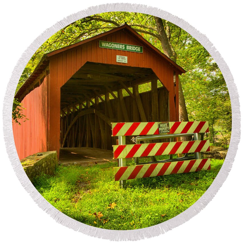 Wagoners Covered Bridge Round Beach Towel featuring the photograph Wagoner Covered Bridge by Adam Jewell