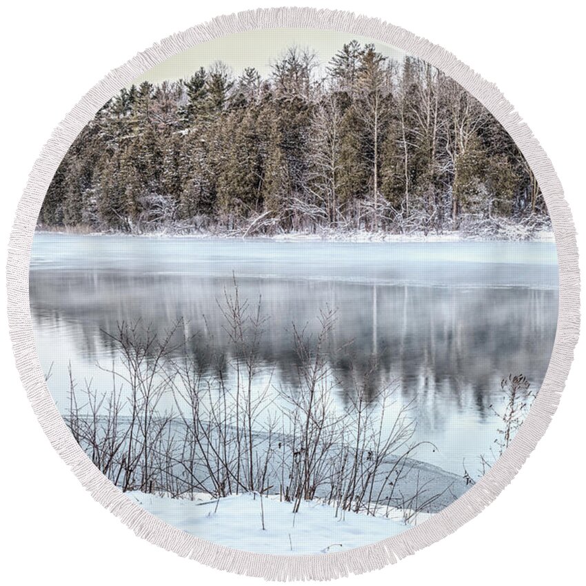 Winter Round Beach Towel featuring the photograph Winter at Green Lakes by Rod Best