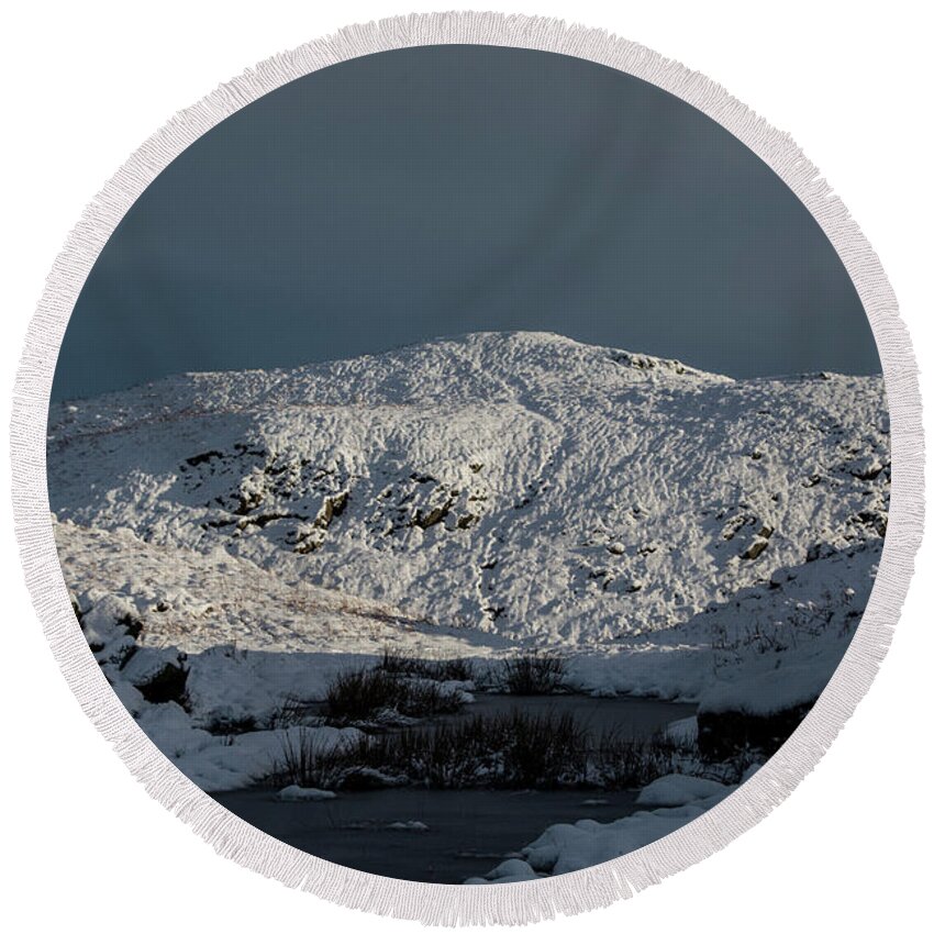 Langdale Round Beach Towel featuring the photograph Winter Loughrigg Fell by Mark Hunter