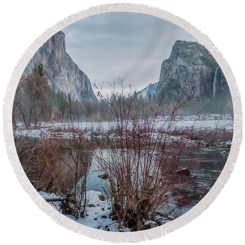 Bridalveil Falls Round Beach Towel featuring the photograph Yosemite Valley and Merced River by Bill Roberts