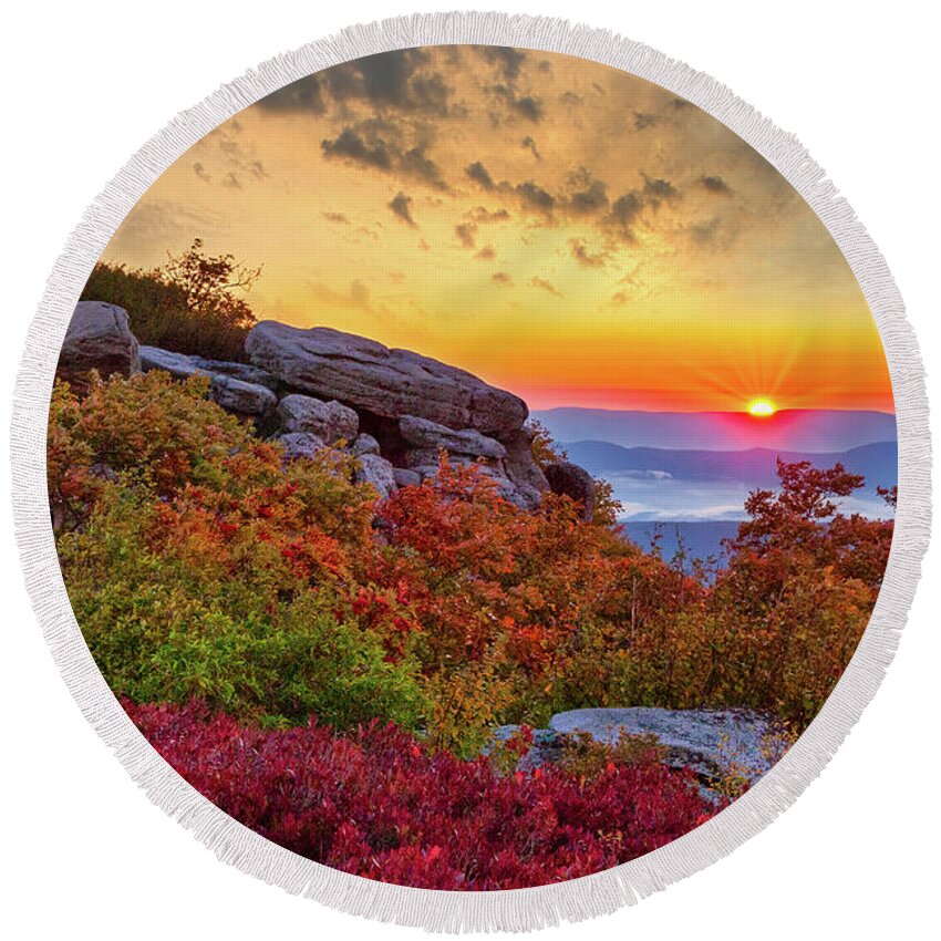 Fall Round Beach Towel featuring the photograph Autumn Sunrise on the Rocks #2 by Dan Carmichael