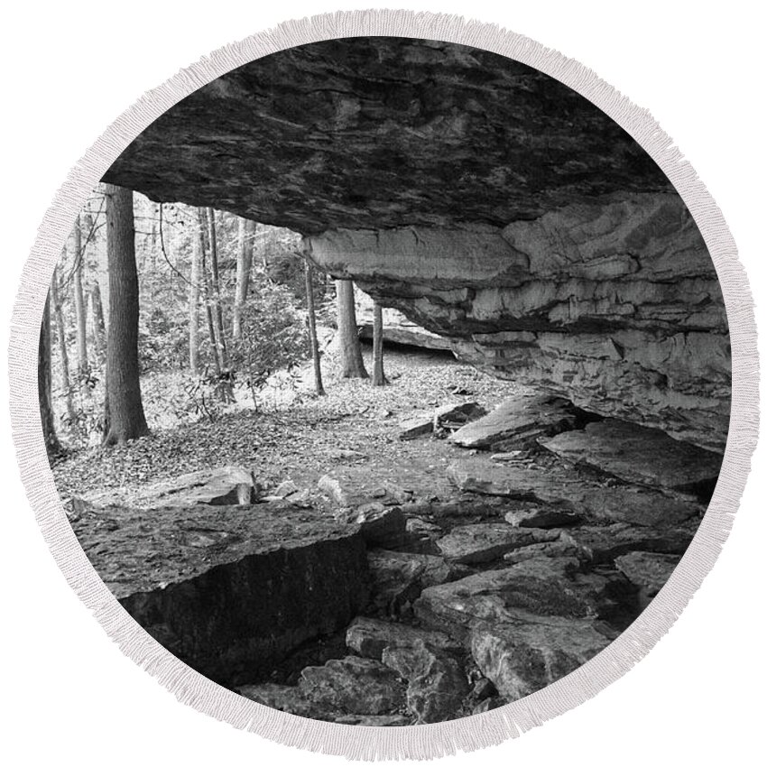 Tennessee Round Beach Towel featuring the photograph Black And White Cave by Phil Perkins