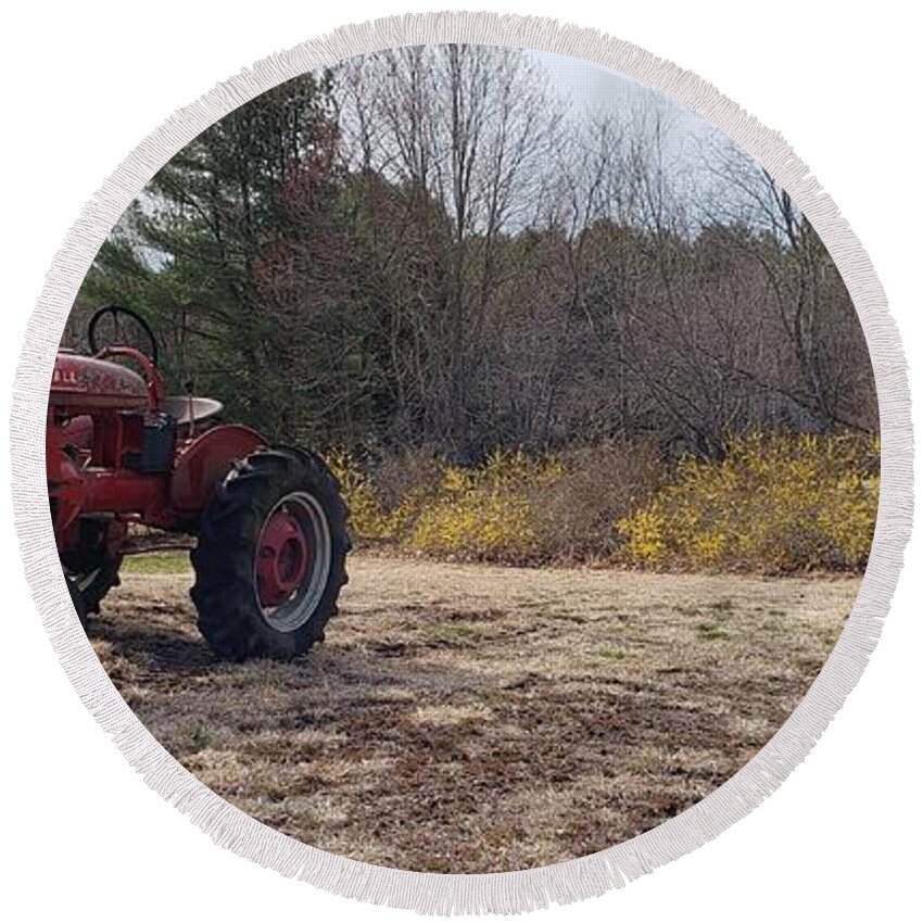 Tractor Round Beach Towel featuring the photograph Dead End #1 by Mary Capriole