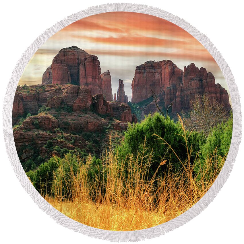 Red Rock Canyon Round Beach Towel featuring the photograph Red Rock Canyon At Sunset #1 by Lev Kaytsner