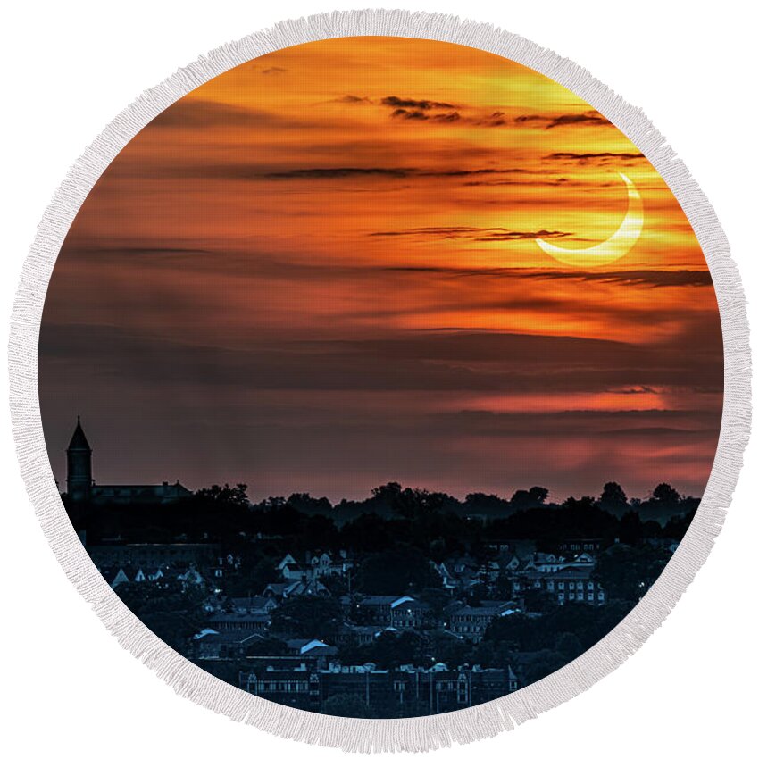 New York Round Beach Towel featuring the photograph Solar eclipse over Yonkers by Kevin Suttlehan