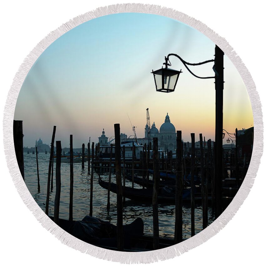 Italy Round Beach Towel featuring the photograph Venice in the Evening by Andy Myatt