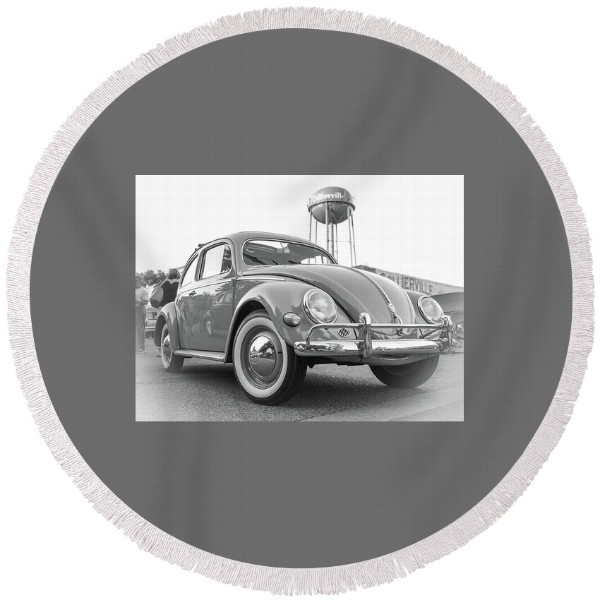 Car Round Beach Towel featuring the photograph Volkswagen Bug in Black and White by James C Richardson