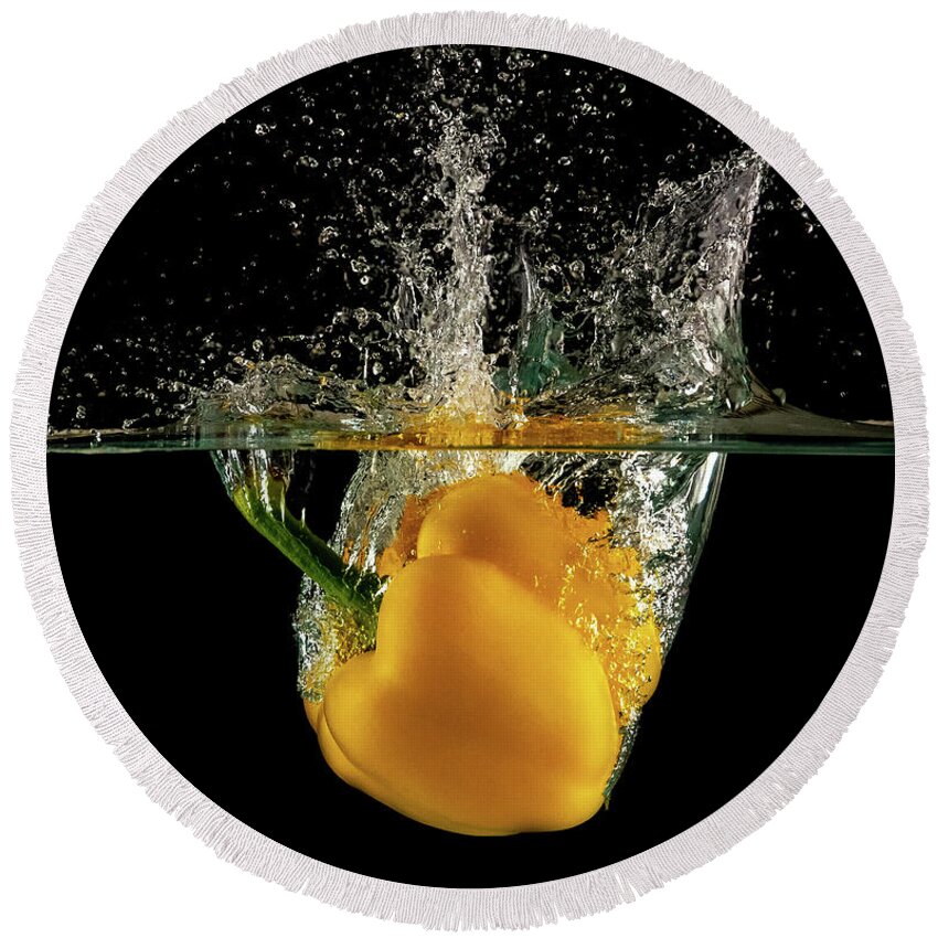 Pepper Round Beach Towel featuring the photograph Yellow bell pepper dropped and slashing on water by Michalakis Ppalis