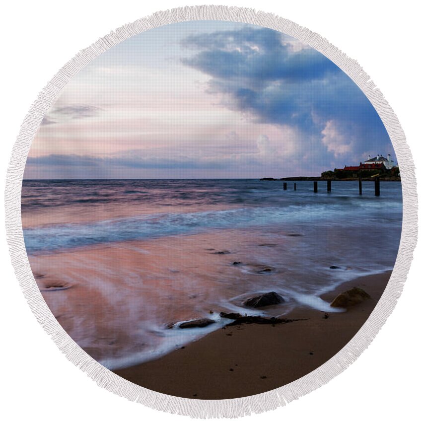 Whitley Round Beach Towel featuring the photograph Saint Mary's Lighthouse at Whitley Bay #18 by Ian Middleton