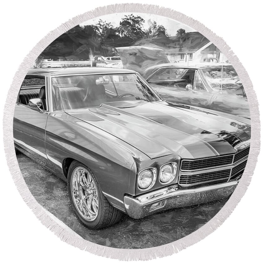 1970 Grey Chevelle Round Beach Towel featuring the photograph 1970 Gray Chevy Chevelle 454 X152 #1970 by Rich Franco