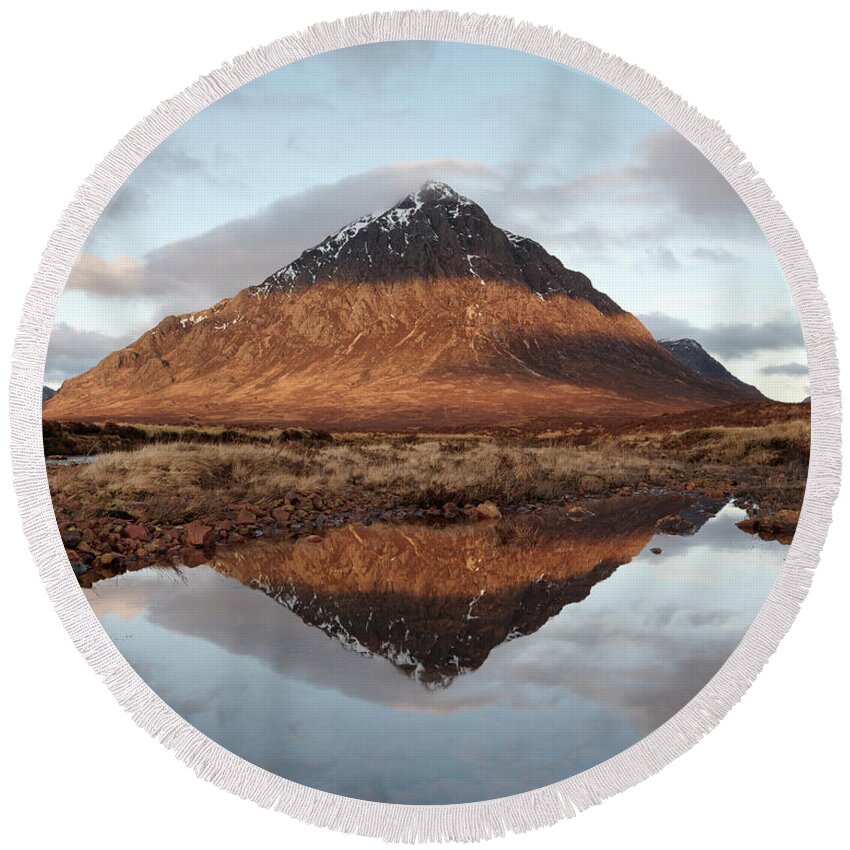 Glencoe Round Beach Towel featuring the photograph Golden Light in Glencoe #2 by Stephen Taylor
