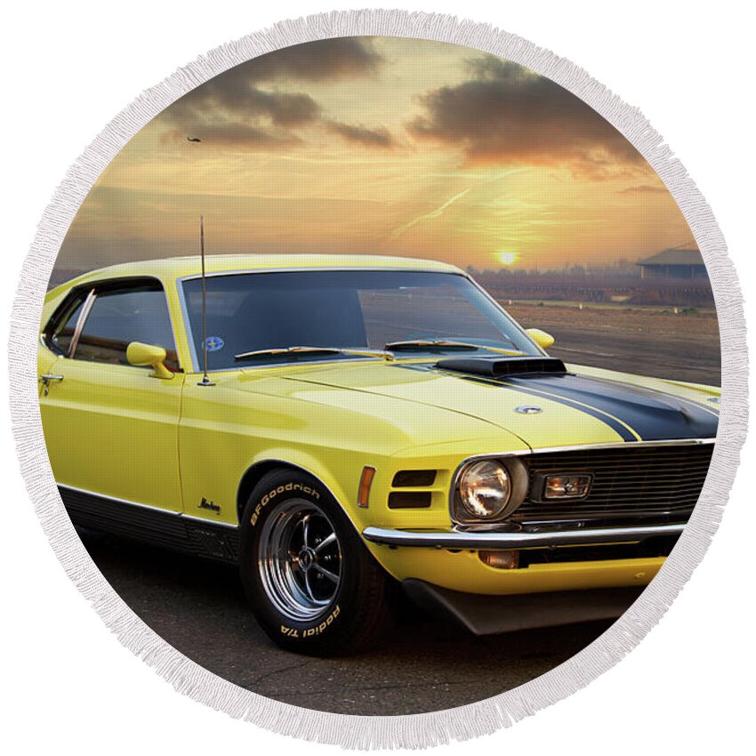 1970 Ford Mustang Mach 1 Round Beach Towel featuring the photograph 1970 Ford Mustang Mach 1 #5 by Dave Koontz