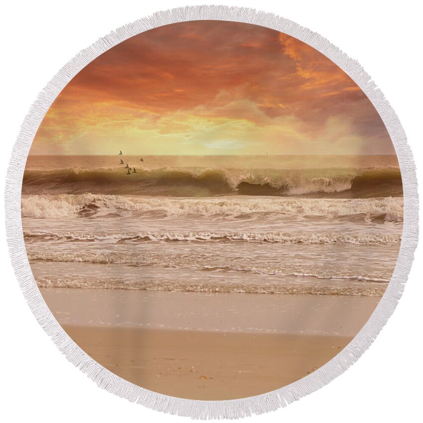 Sunrise Round Beach Towel featuring the photograph A Little Piece Of Heaven by Kathy Baccari