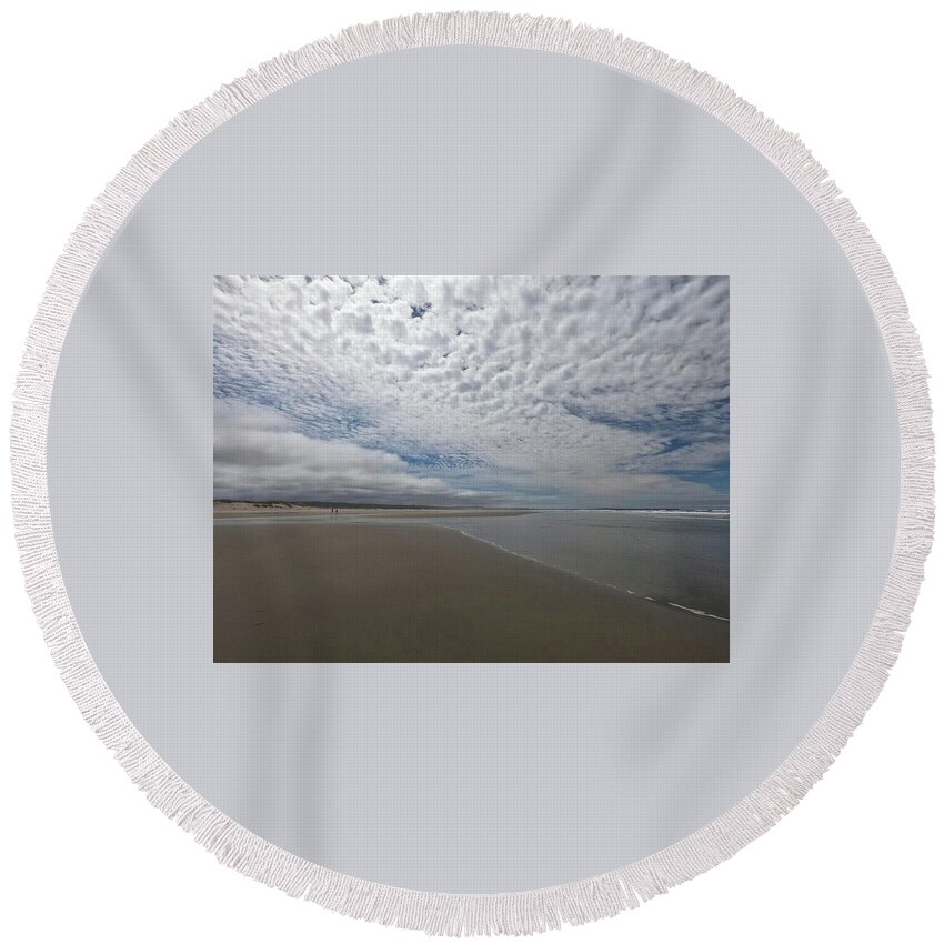 Agate Beach Round Beach Towel featuring the photograph Agate Beach, Newport OR by John Parulis