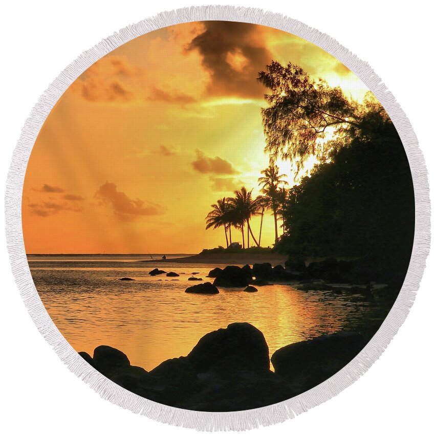 Hawaii Round Beach Towel featuring the photograph Aloha kakahiaka Kauai by DJ Florek