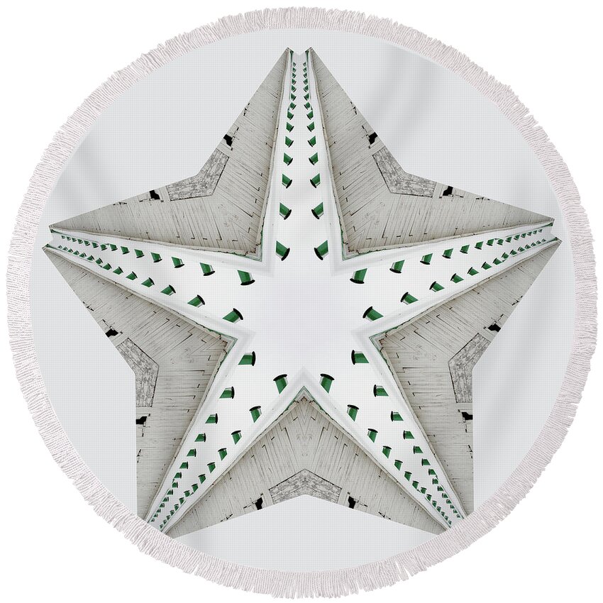 Starfish Round Beach Towel featuring the photograph Asteroidia Cupola - Wisconsin Barn Cupola Starfish creation by Peter Herman