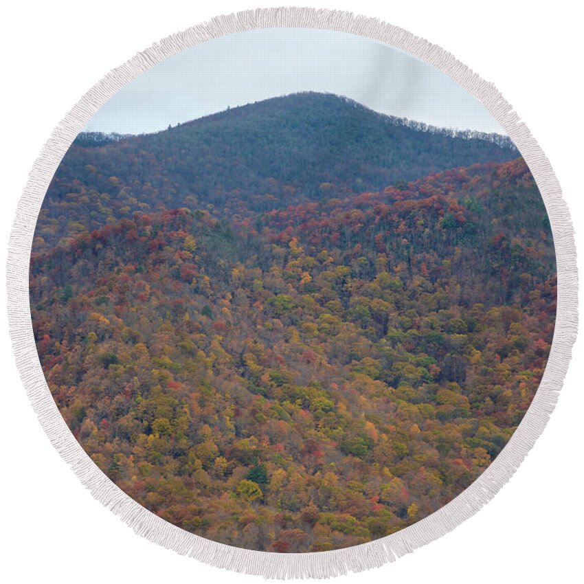 Mountain Round Beach Towel featuring the photograph Autumn in the Mountains by Richie Parks