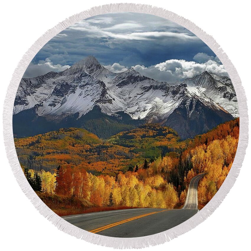 Mountains Round Beach Towel featuring the photograph Autumn In The Mountains by Russ Harris