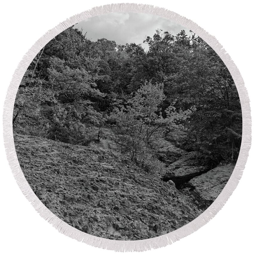 Black And White Round Beach Towel featuring the photograph Autumn Trees at the Top of Hemlock Falls by Alan Goldberg