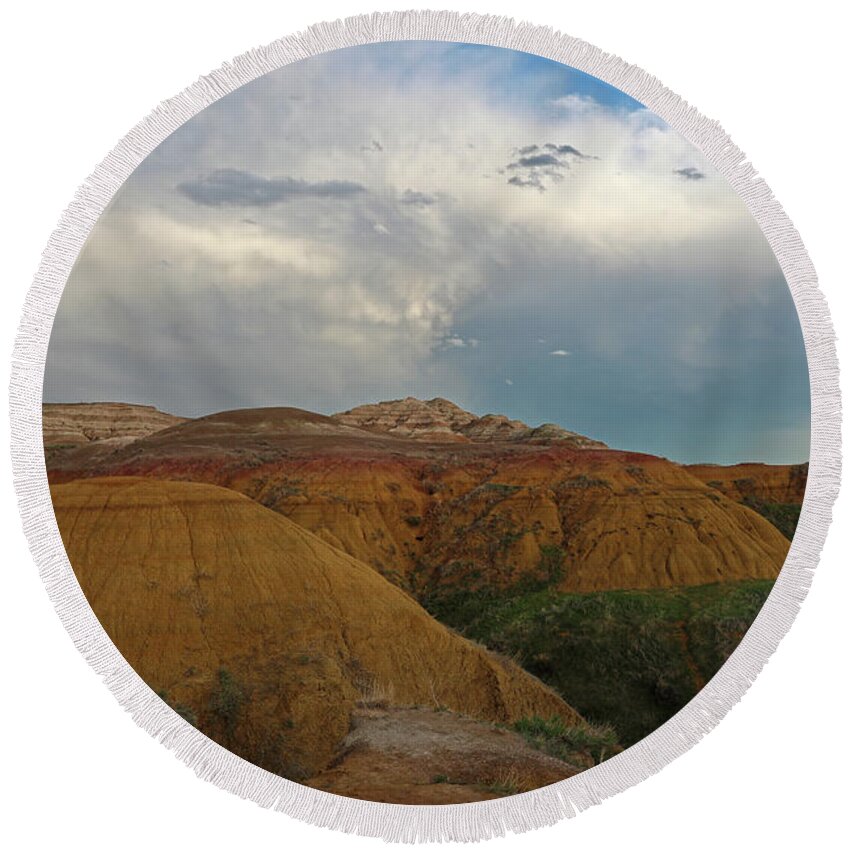 Badlands Yellow Mounds Round Beach Towel featuring the photograph Badlands Yellow Mounds by Dan Sproul