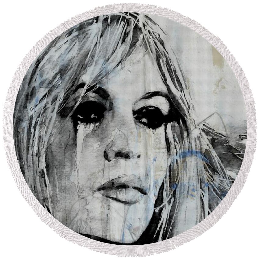 Brigitte Bardot Round Beach Towel featuring the painting Bardot - Retro by Paul Lovering