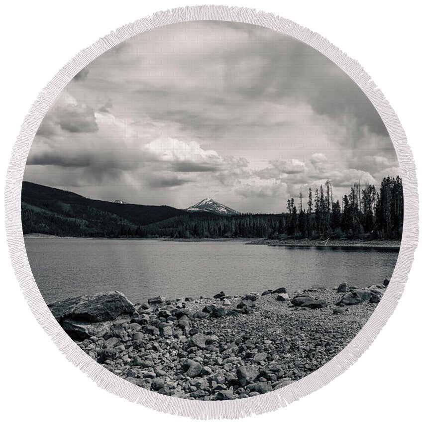 Dillon Lake Black And White Round Beach Towel featuring the photograph Black And White Dillon Reservoir Colorado by Dan Sproul