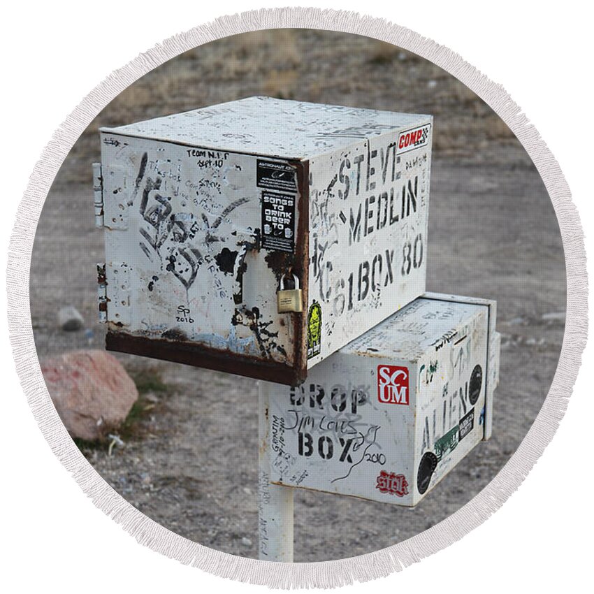 Area-51 Round Beach Towel featuring the photograph Black Mailbox Extraterrestrial Highway by Custom Aviation Art