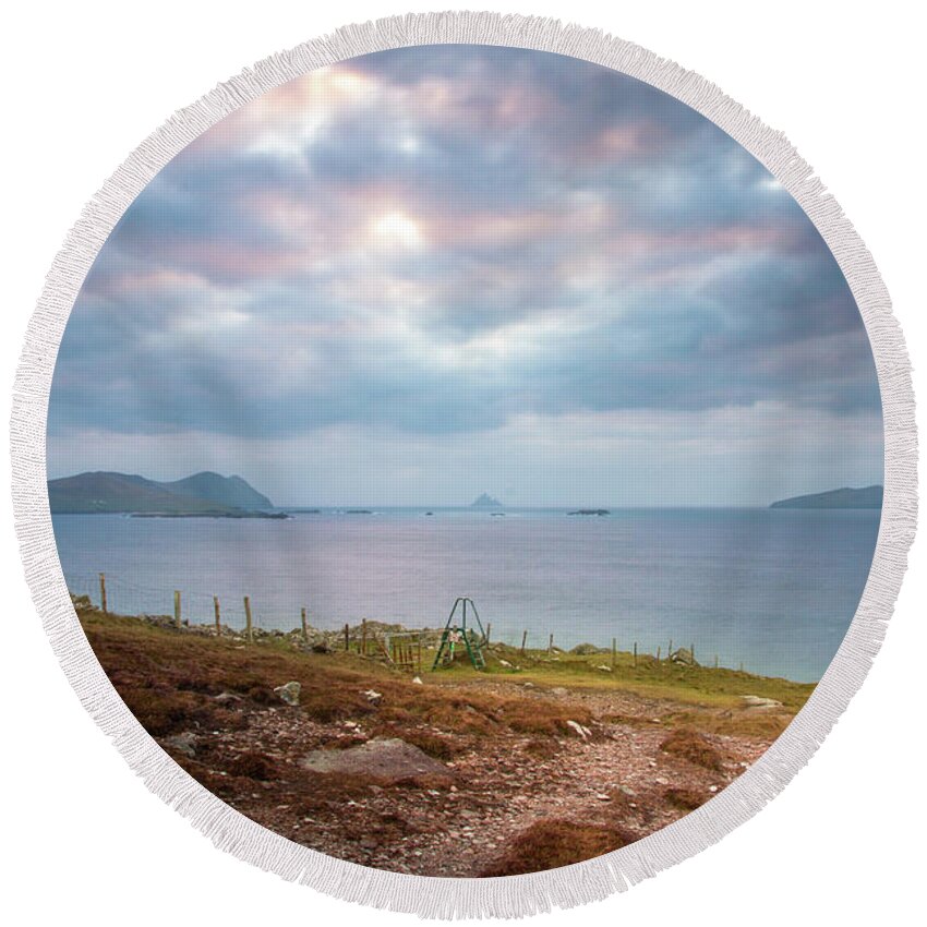 Coast Round Beach Towel featuring the photograph Blaskets in the Glow by Mark Callanan