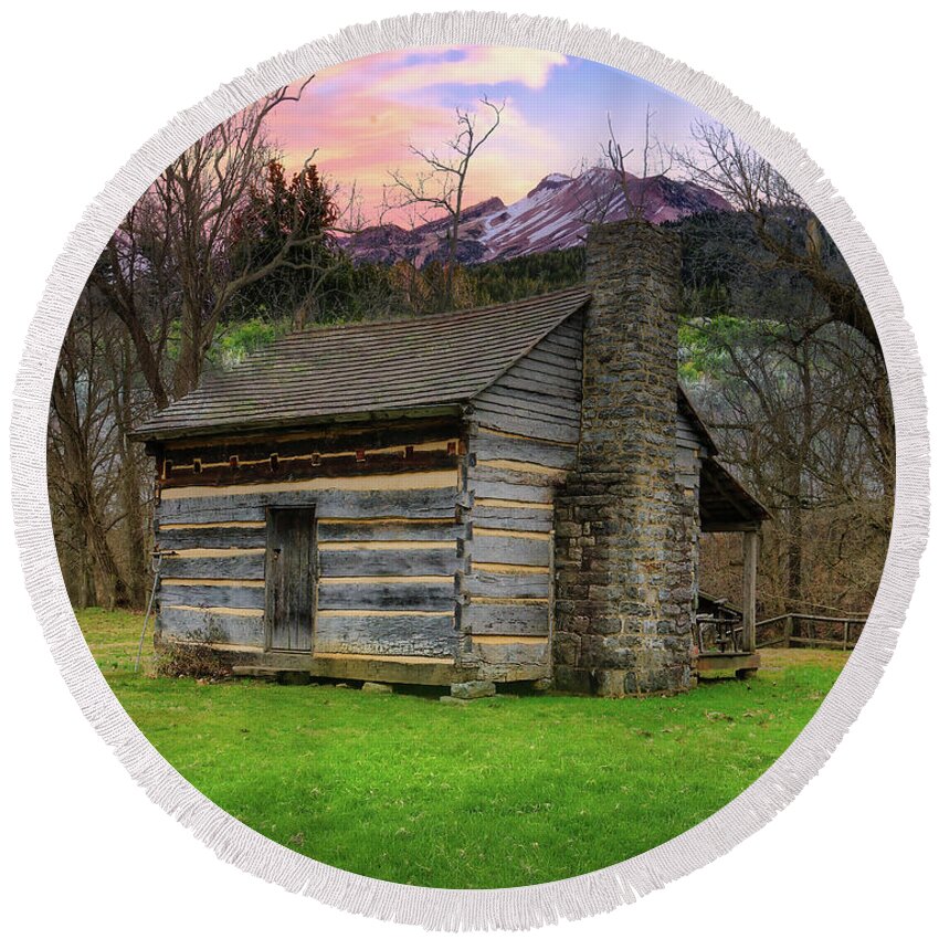 Cabin Round Beach Towel featuring the photograph Log Cabin in the Mountains by Shelia Hunt