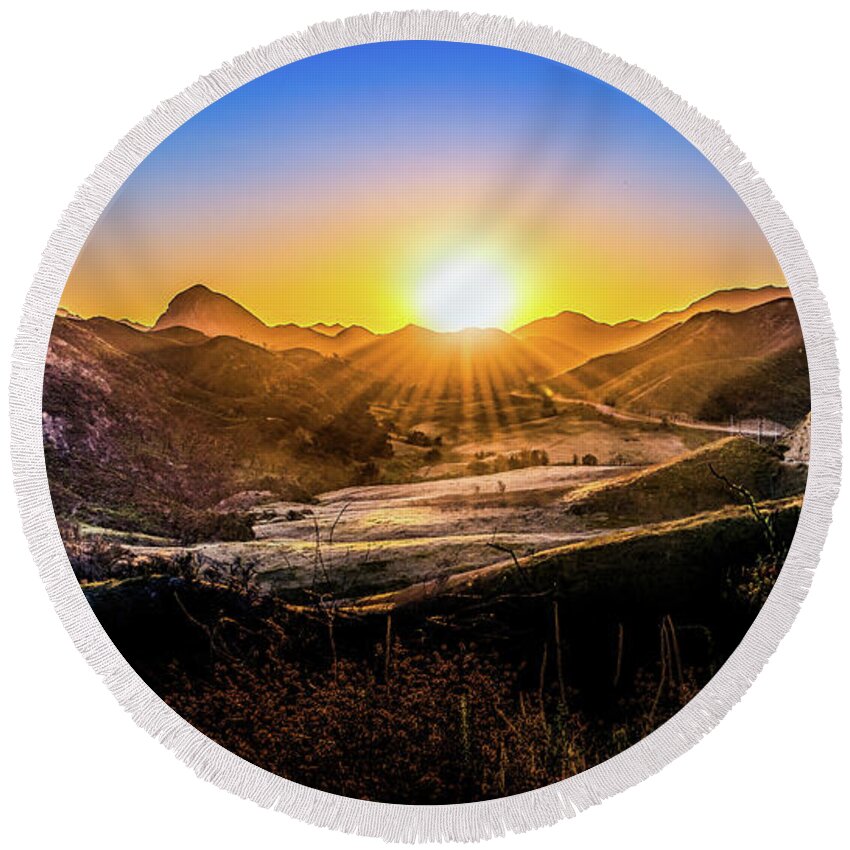 California Round Beach Towel featuring the photograph Calabasas Sunset by Dee Potter