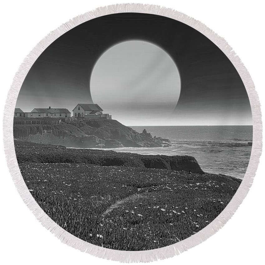 California Round Beach Towel featuring the photograph California Pigeon Point Lighthouse Moon BW by Chuck Kuhn