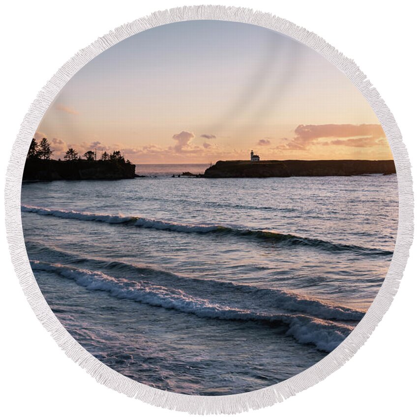 Sunset Round Beach Towel featuring the photograph Cape Arago Gold by Steven Clark