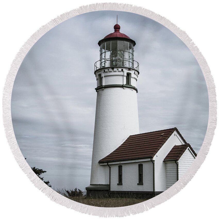 2018 Round Beach Towel featuring the photograph Cape Blanco Lighthouse by Gerri Bigler