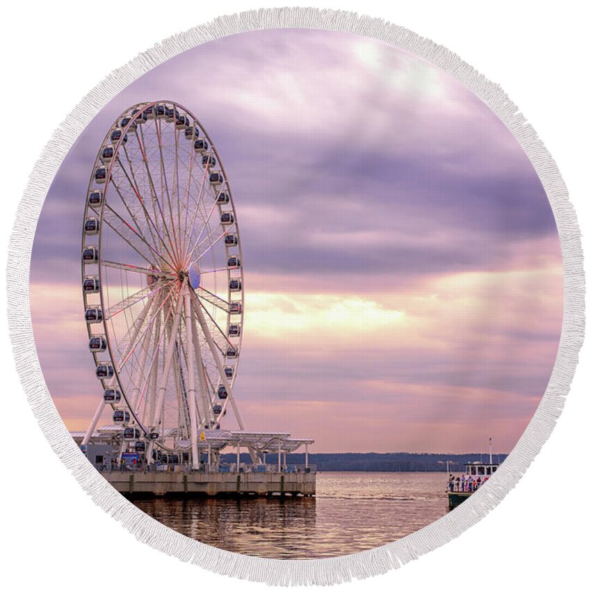Ferris Wheel Round Beach Towel featuring the photograph Capital Wheel at National Harbor, Maryland by Rehna George