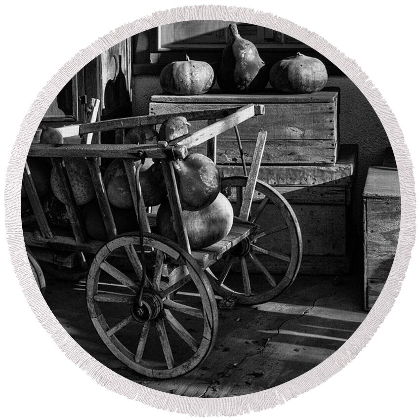 Castroville Round Beach Towel featuring the photograph Cart Full of Gourds 2 by Bob Phillips