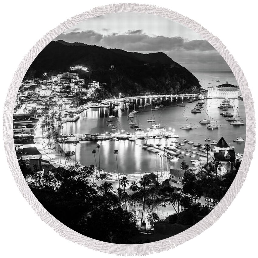 2015 Round Beach Towel featuring the photograph Catalina Island at Night Black and White Photo by Paul Velgos