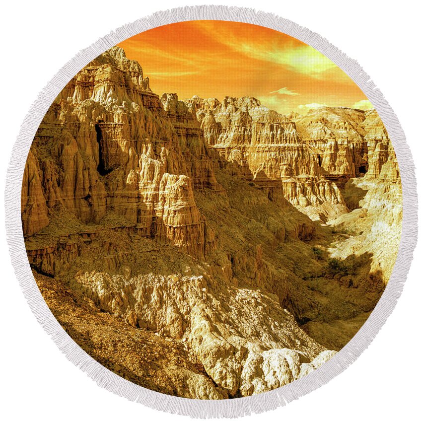 Gorge Round Beach Towel featuring the photograph Cathedral Gorge with Red Sky by Randy Bradley