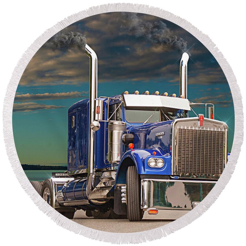 Big Rigs Round Beach Towel featuring the photograph Catr1564a-21 by Randy Harris
