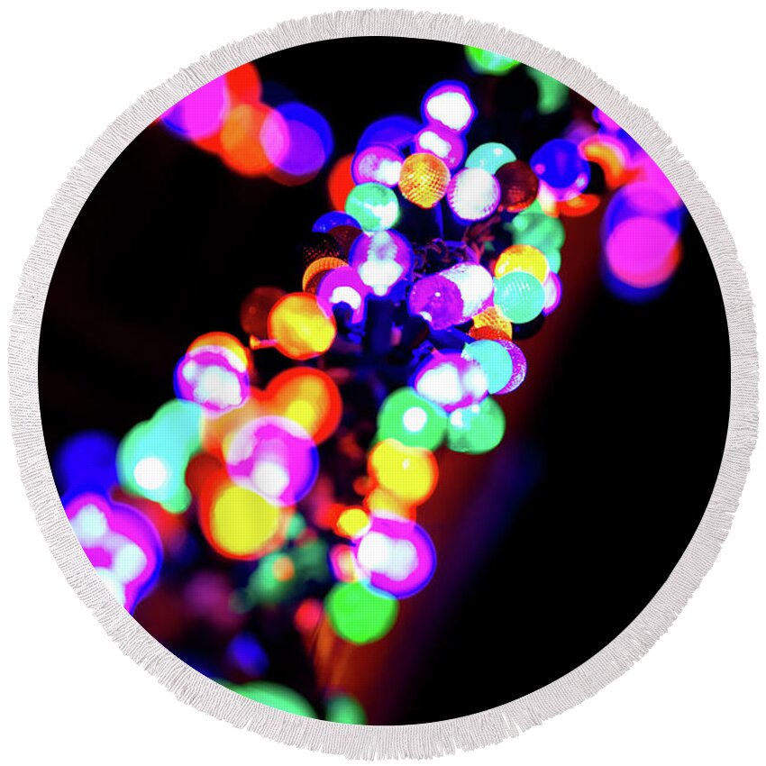 Christmas Lights Round Beach Towel featuring the photograph Christmas Lights Abstract by Rich S