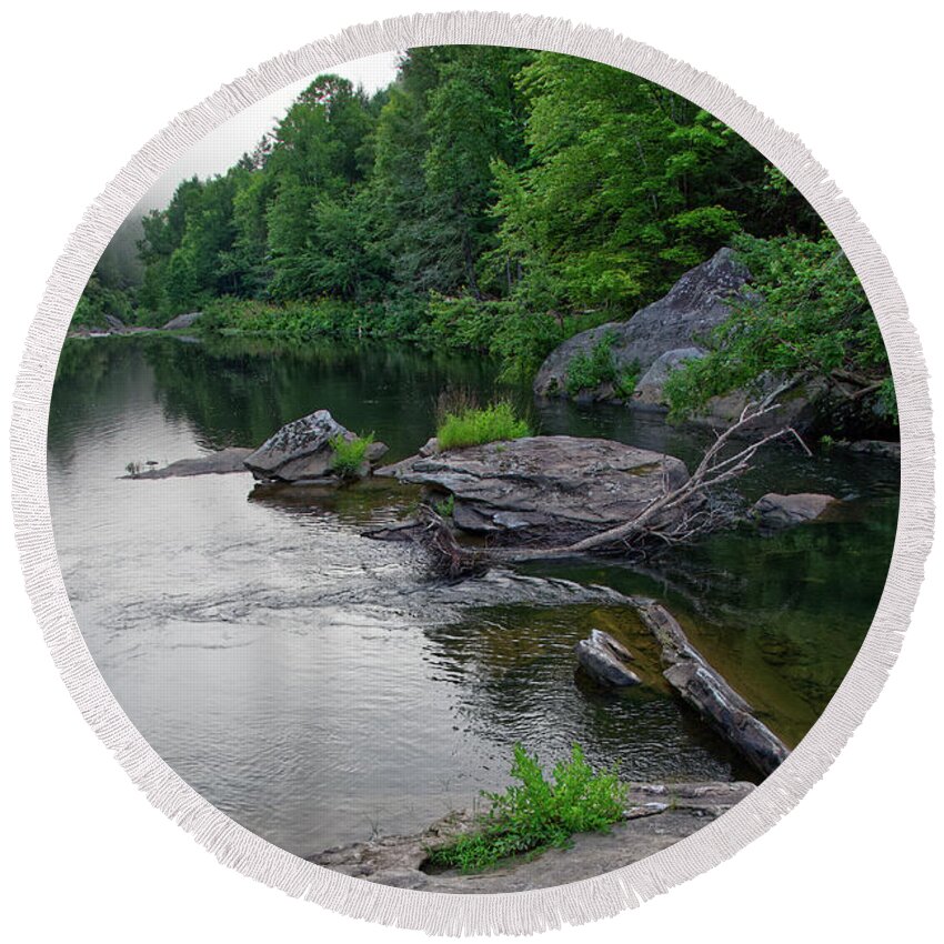 Tennessee Round Beach Towel featuring the photograph Clear Creek At Obed 7 by Phil Perkins