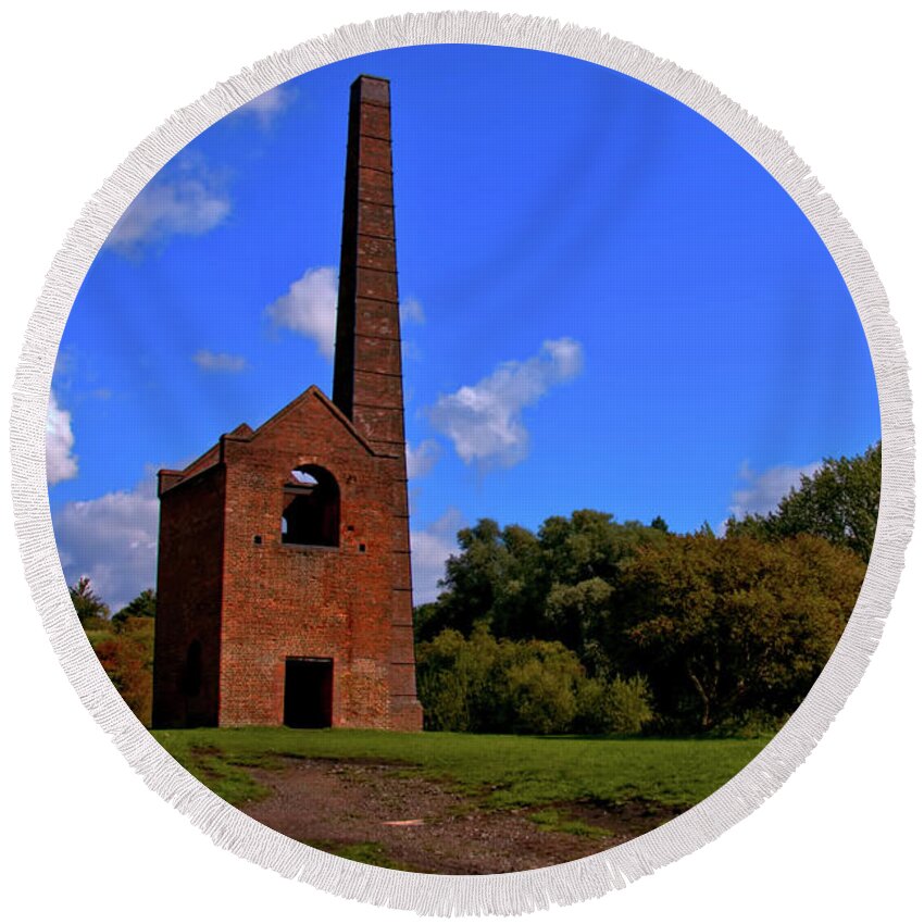 Outdoor Round Beach Towel featuring the photograph Cobbs Engine House by Baggieoldboy