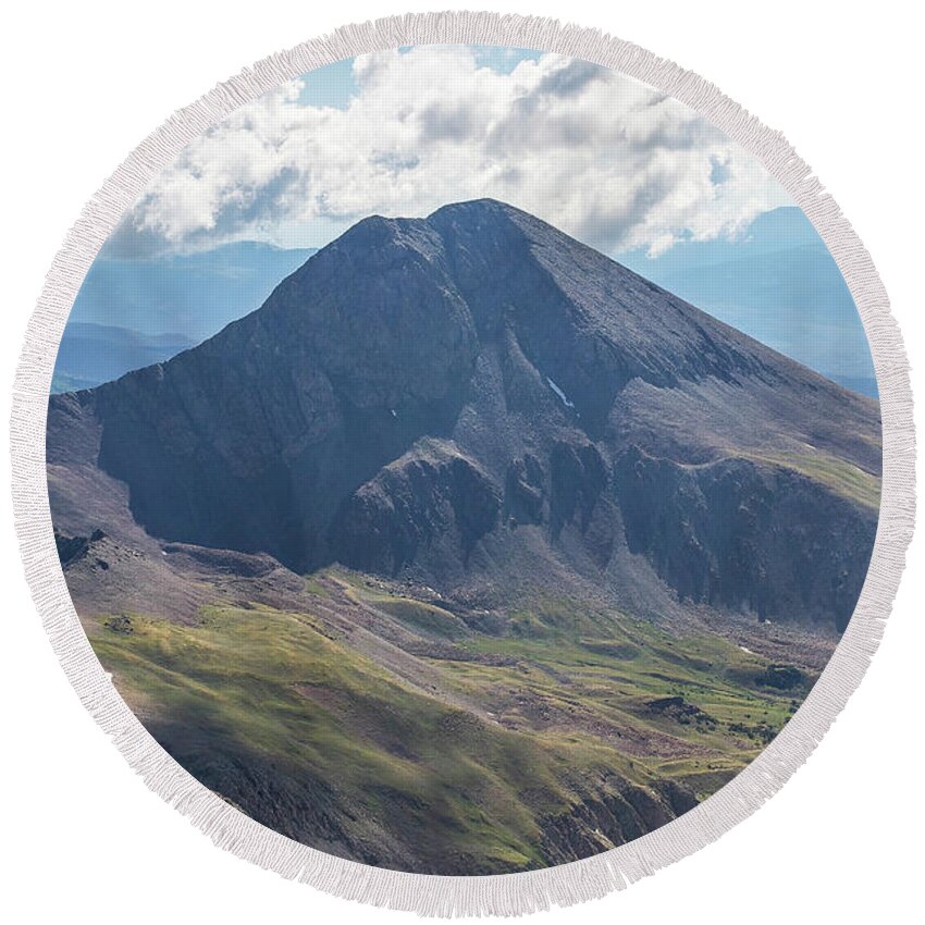 14ers Round Beach Towel featuring the photograph Colorado 14er Mt. Lindsey by Aaron Spong