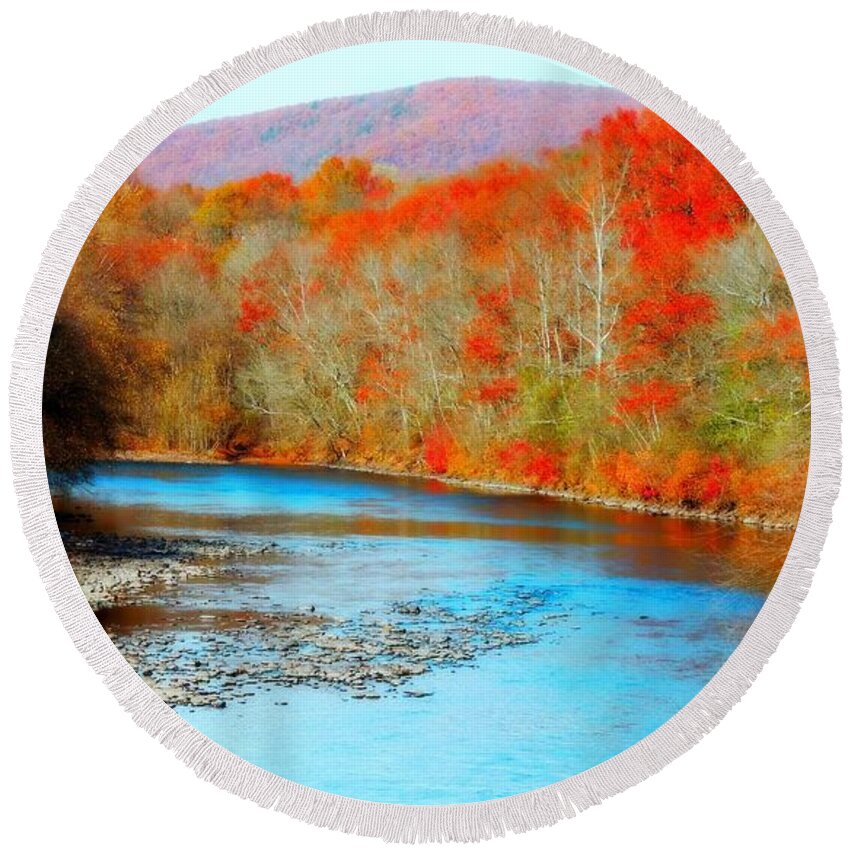Autumn Round Beach Towel featuring the photograph Coloring The Kittatinny by Tami Quigley