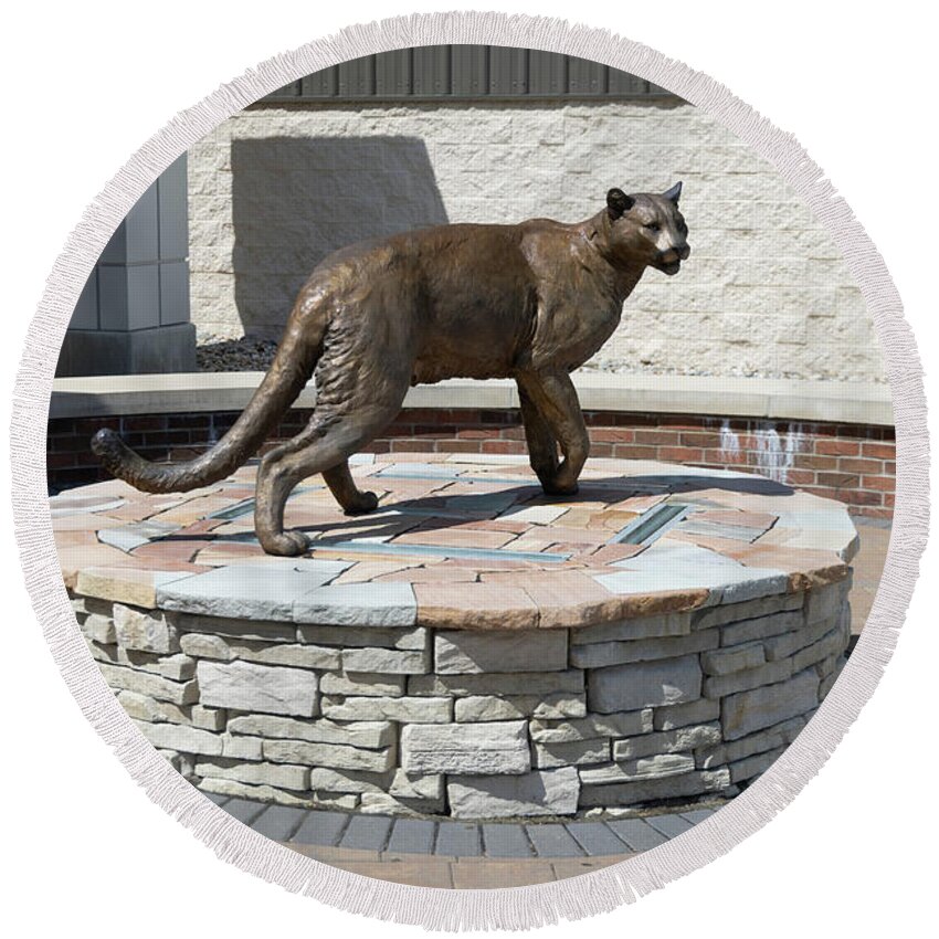 Spring Arbor Michigan Round Beach Towel featuring the photograph Cougar statue at Spring Arbor University by Eldon McGraw