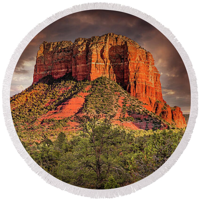 Sedona Round Beach Towel featuring the photograph Courthouse Rock by Al Judge